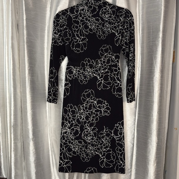 Vince Camuto Floral Black Long Sleeve Stretch Faux Wrap Women’s 2X Midi Dress - Picture 5 of 9